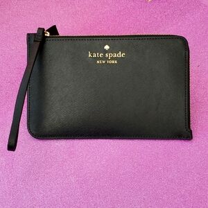 🆕️KATE SPADE ♠️MEDIUM SIZE WRISTLET